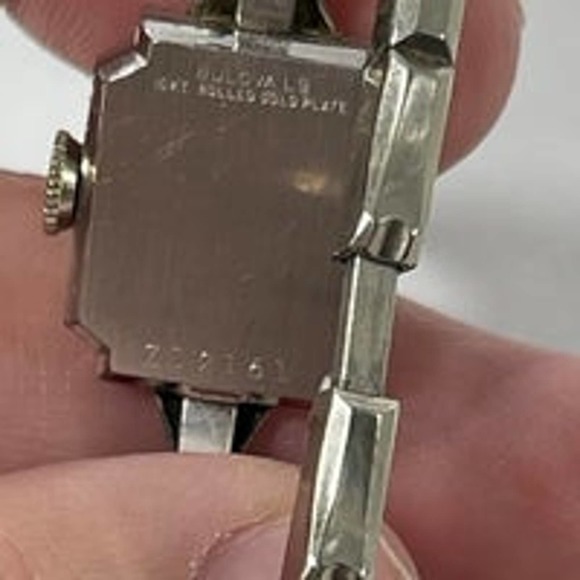 VTG woman’s Bulova 10k rolled gold  filled watch